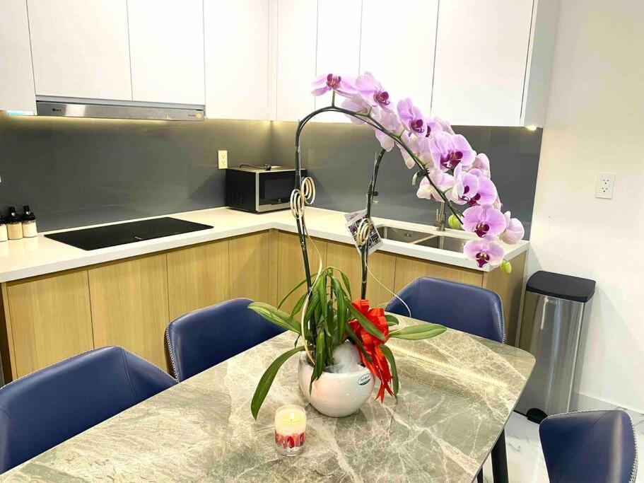 Luxury Apartment Asiana Capella Trung Tam Cho Lon ホーチミン市 エクステリア 写真